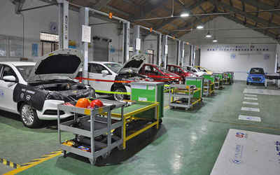 思看3D掃描儀 賦能5G+VR/AR數(shù)字職教，構(gòu)建汽修實訓(xùn)新生態(tài)